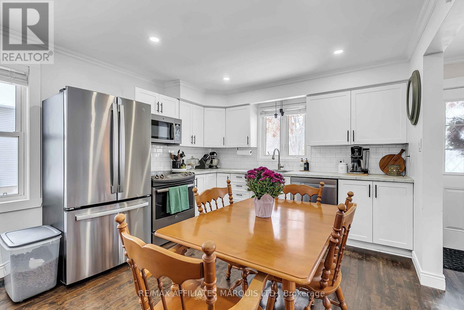 24 Bethune Avenue, South Stormont, Ontario  K0C 1P0 - Photo 8 - X12538422