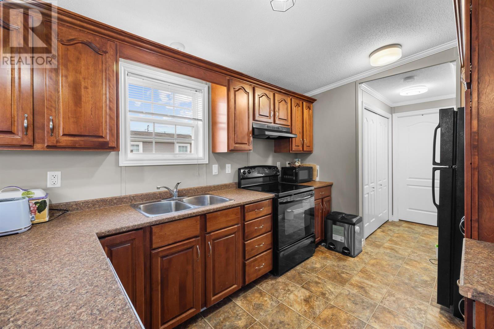 47 Kenzie Myers Avenue, Summerside, Prince Edward Island  C1N 0G9 - Photo 15 - 202527767