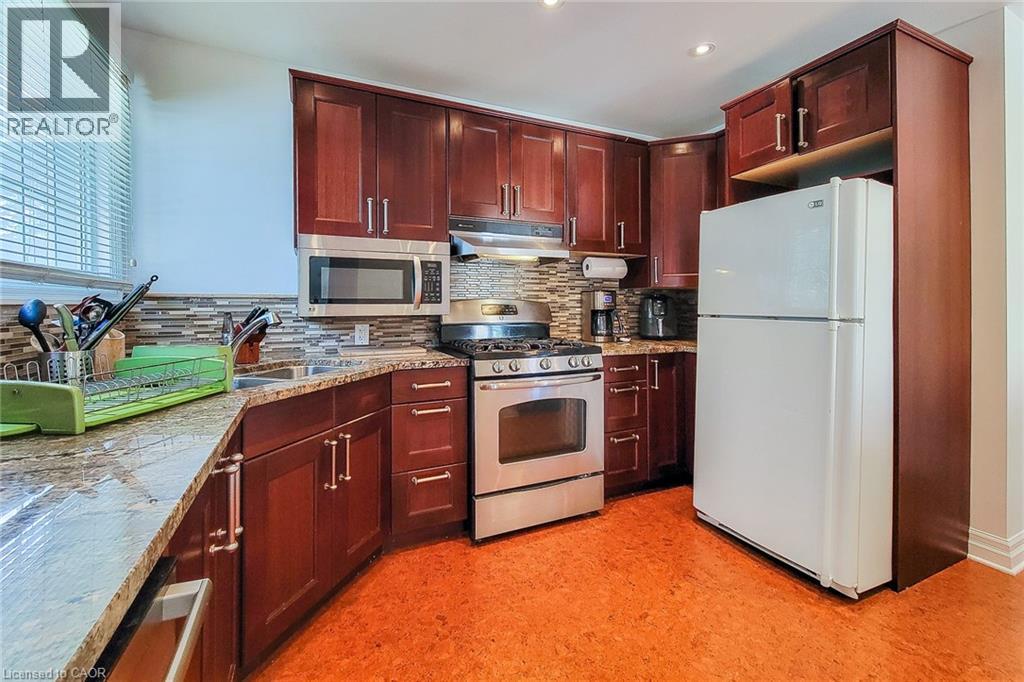 38 Haig Street, St. Catharines, Ontario  L2R 2K8 - Photo 17 - 40787864