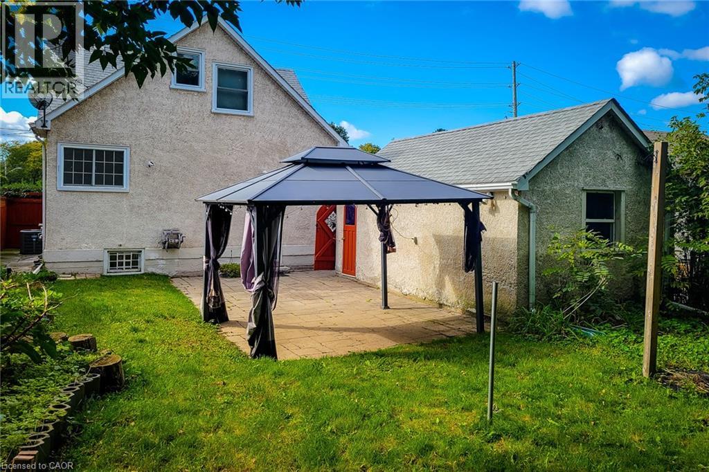 38 Haig Street, St. Catharines, Ontario  L2R 2K8 - Photo 5 - 40787864