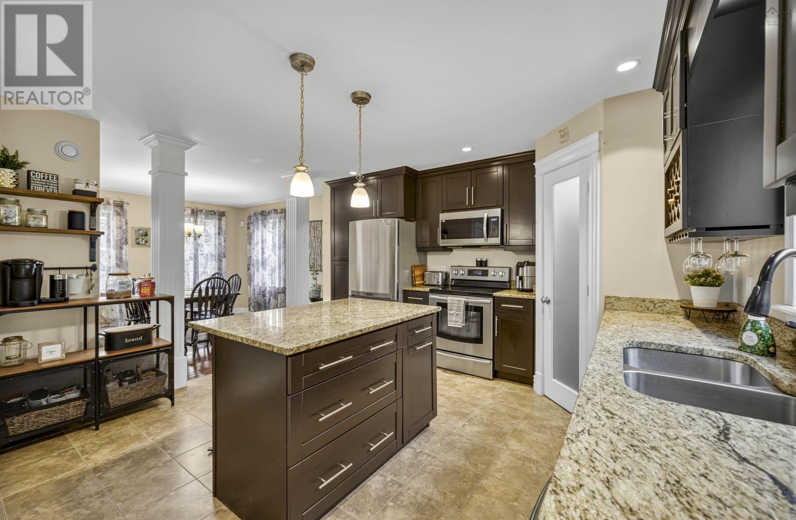 Property at 58 Colville Court image 2