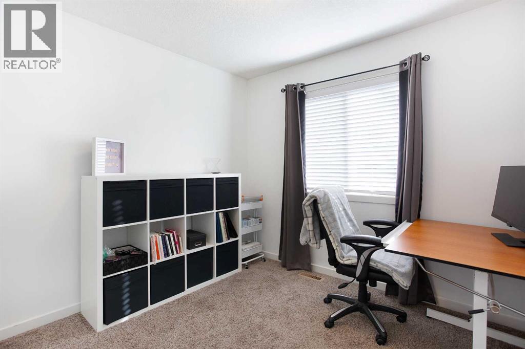 1823 Baywater Drive Sw, Airdrie, Alberta  T4B 4H2 - Photo 15 - A2265811
