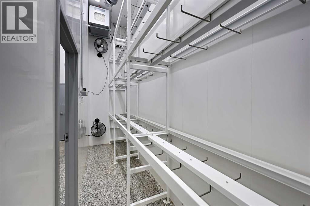 25113 Twp Rd 272, Rural Rocky View County, Alberta  T4B 2A3 - Photo 45 - A2264162