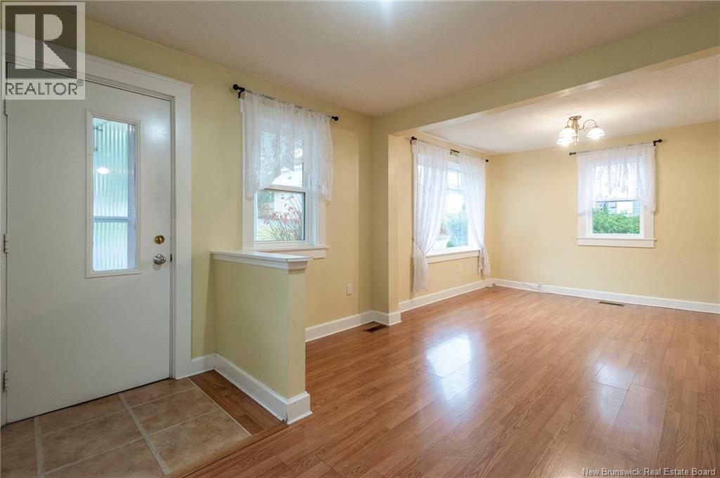 93 Park St Ext, Saint John, New Brunswick  E2K 3S5 - Photo 2 - NB130027