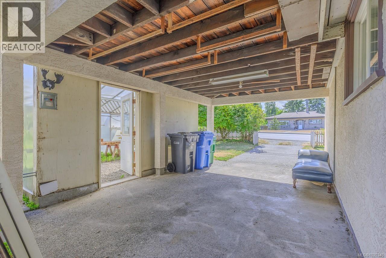 1212 Waddington Rd, Nanaimo, British Columbia  V9S 4V5 - Photo 28 - 1020345