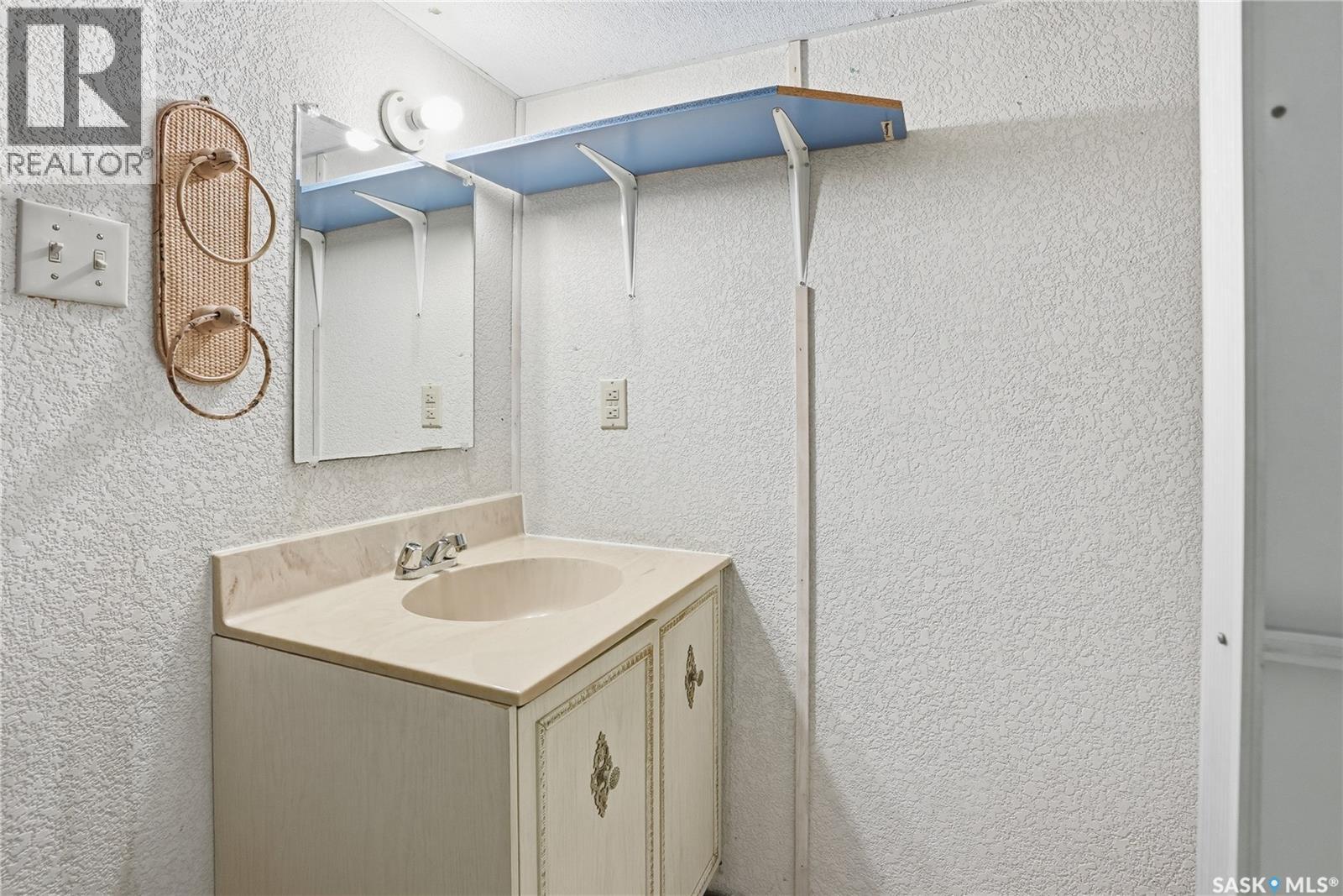 414 26th Street W, Saskatoon, Saskatchewan  S7L 0H9 - Photo 33 - SK023923