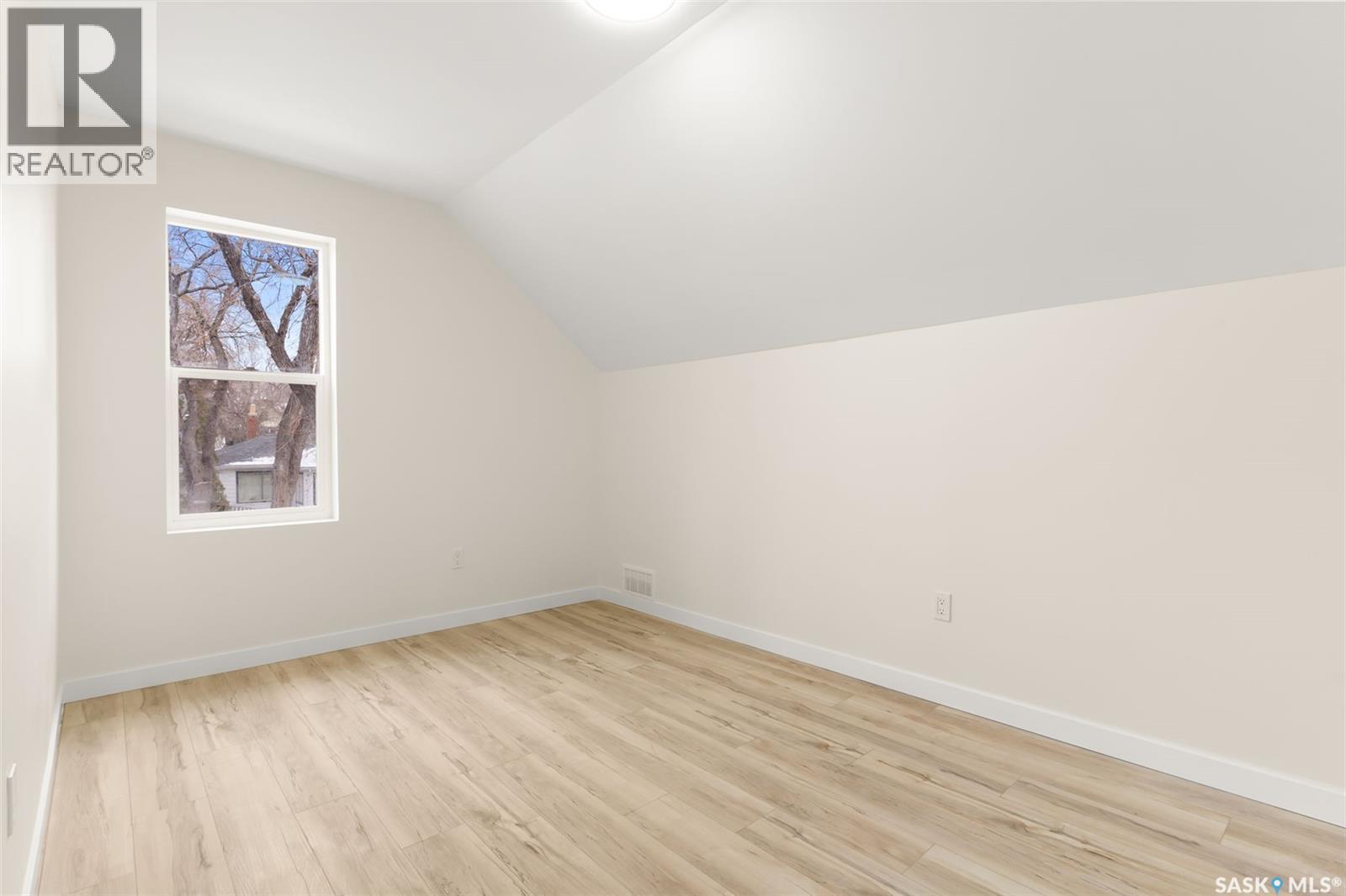 2340 Toronto Street, Regina, Saskatchewan  S4P 1N6 - Photo 21 - SK023922