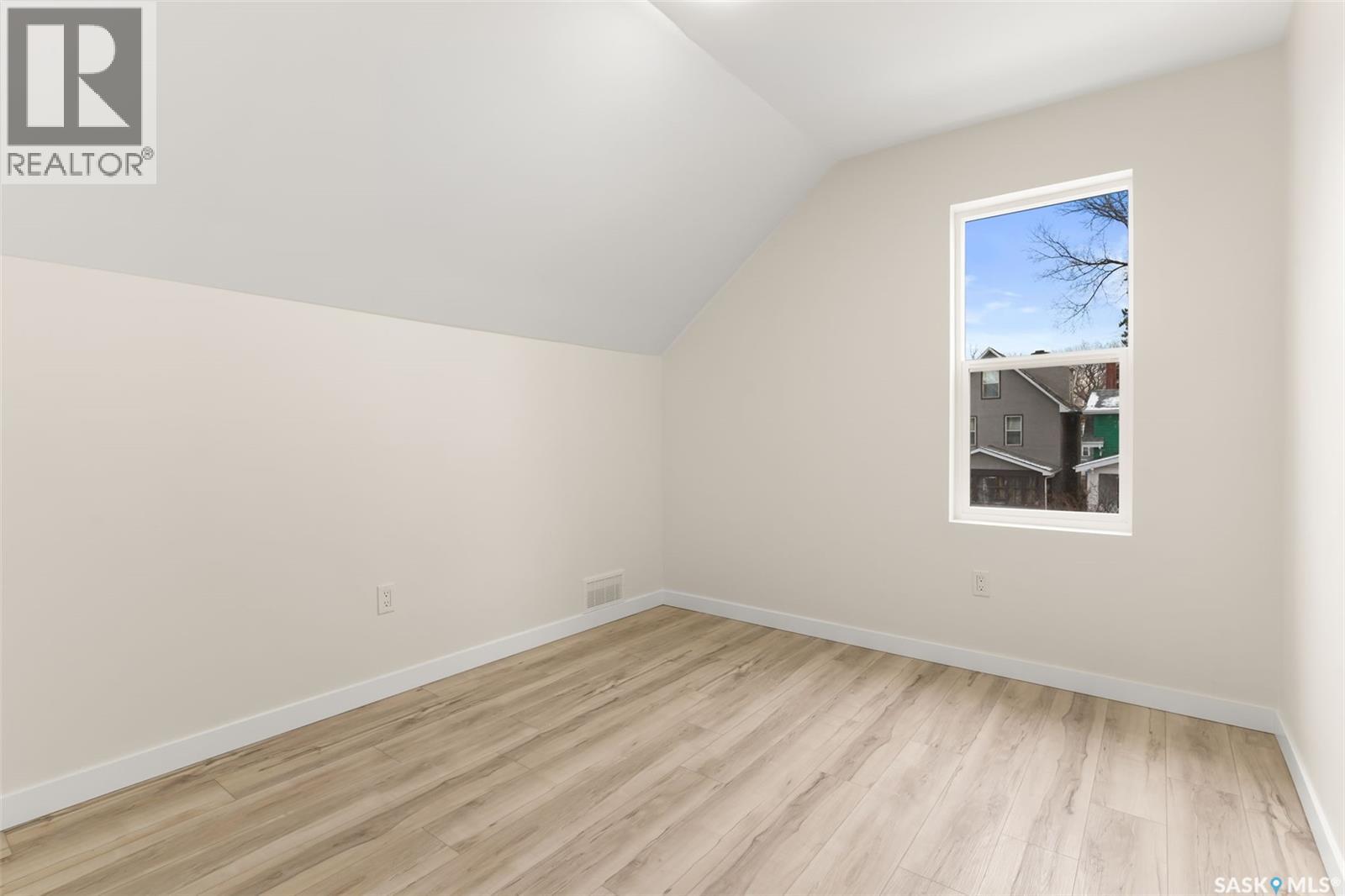 2340 Toronto Street, Regina, Saskatchewan  S4P 1N6 - Photo 25 - SK023922