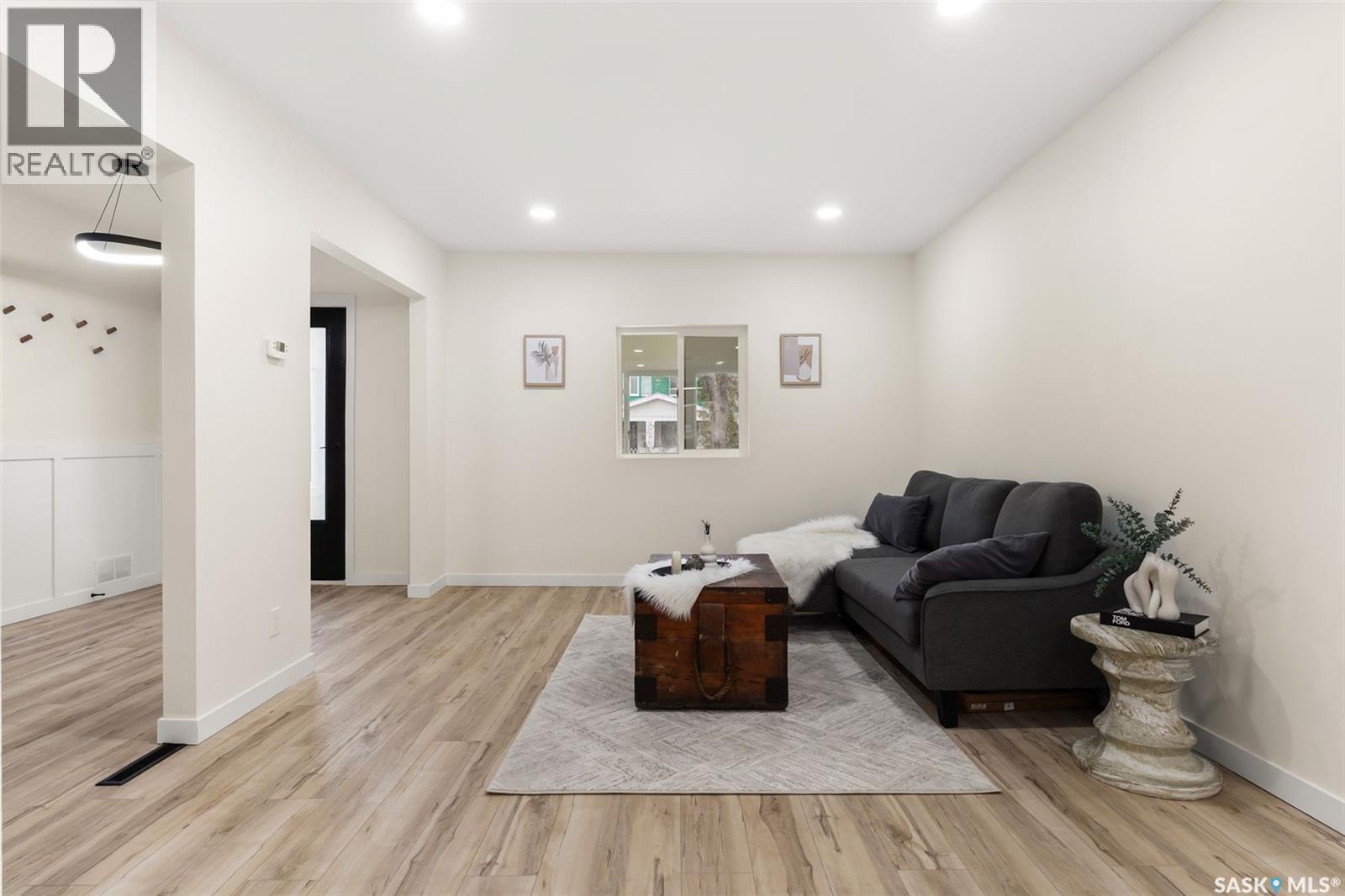 2340 Toronto Street, Regina, Saskatchewan  S4P 1N6 - Photo 8 - SK023922