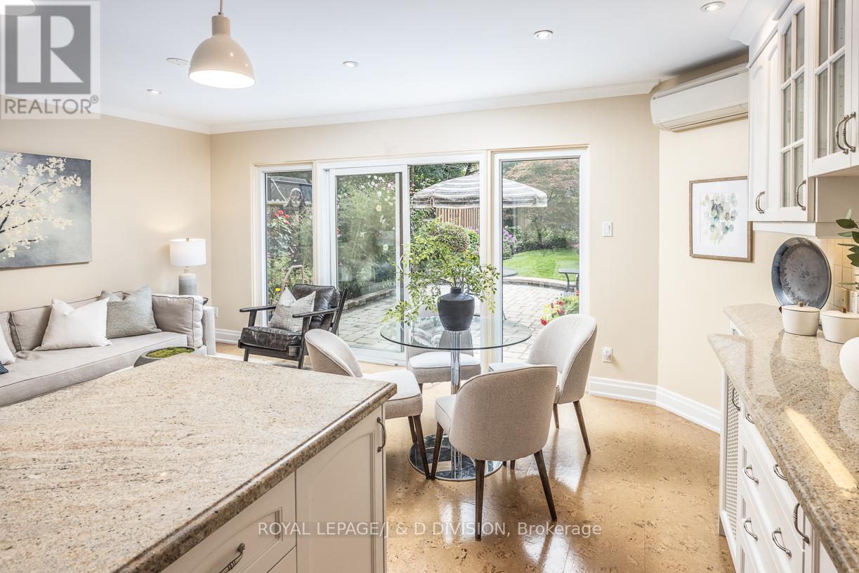 193 Glenview Avenue, Toronto, Ontario  M4R 1R4 - Photo 15 - C12538302