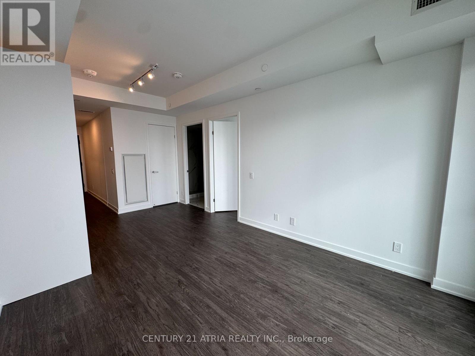 5006 - 88 Queen Street E, Toronto, Ontario  M5C 0B6 - Photo 5 - C12538350