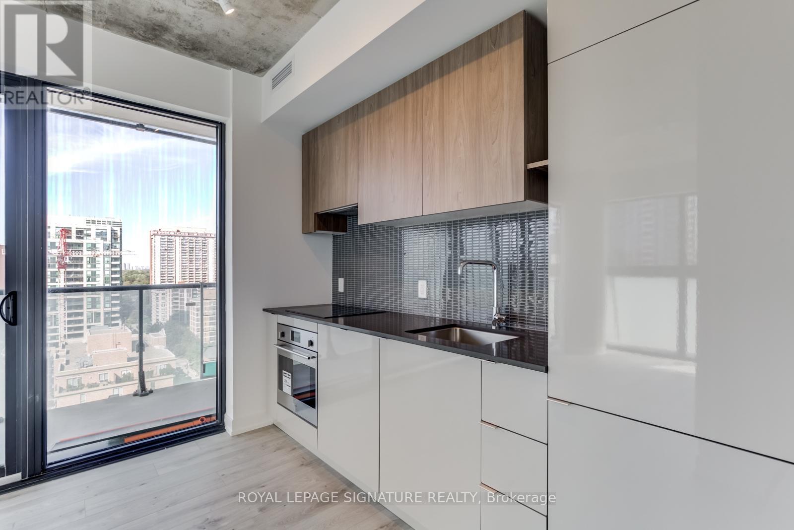 2003 - 161 Roehampton Avenue, Toronto, Ontario  M4P 0C8 - Photo 8 - C12538358