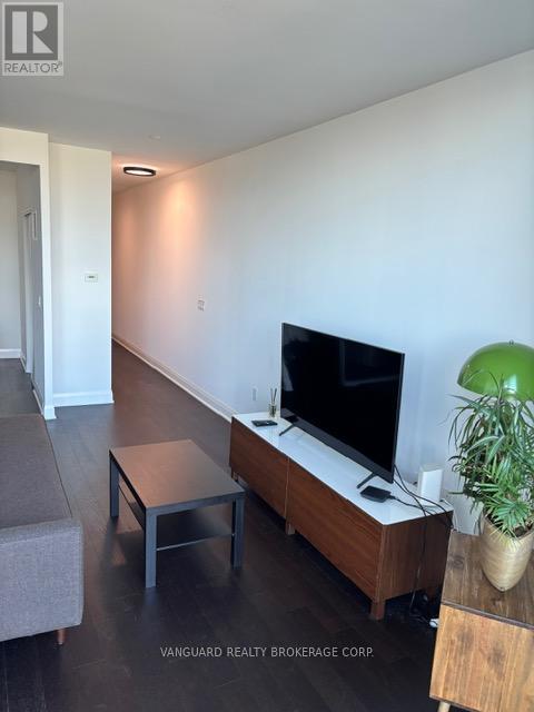 1916 - 160 Vanderhoof Avenue, Toronto, Ontario  M4G 0B7 - Photo 19 - C12538392