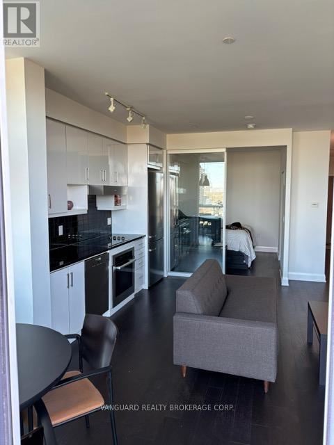 1916 - 160 Vanderhoof Avenue, Toronto, Ontario  M4G 0B7 - Photo 22 - C12538392