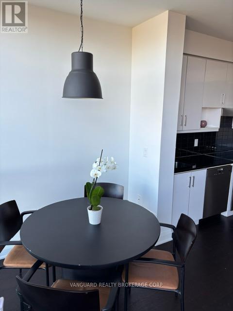 1916 - 160 Vanderhoof Avenue, Toronto, Ontario  M4G 0B7 - Photo 28 - C12538392