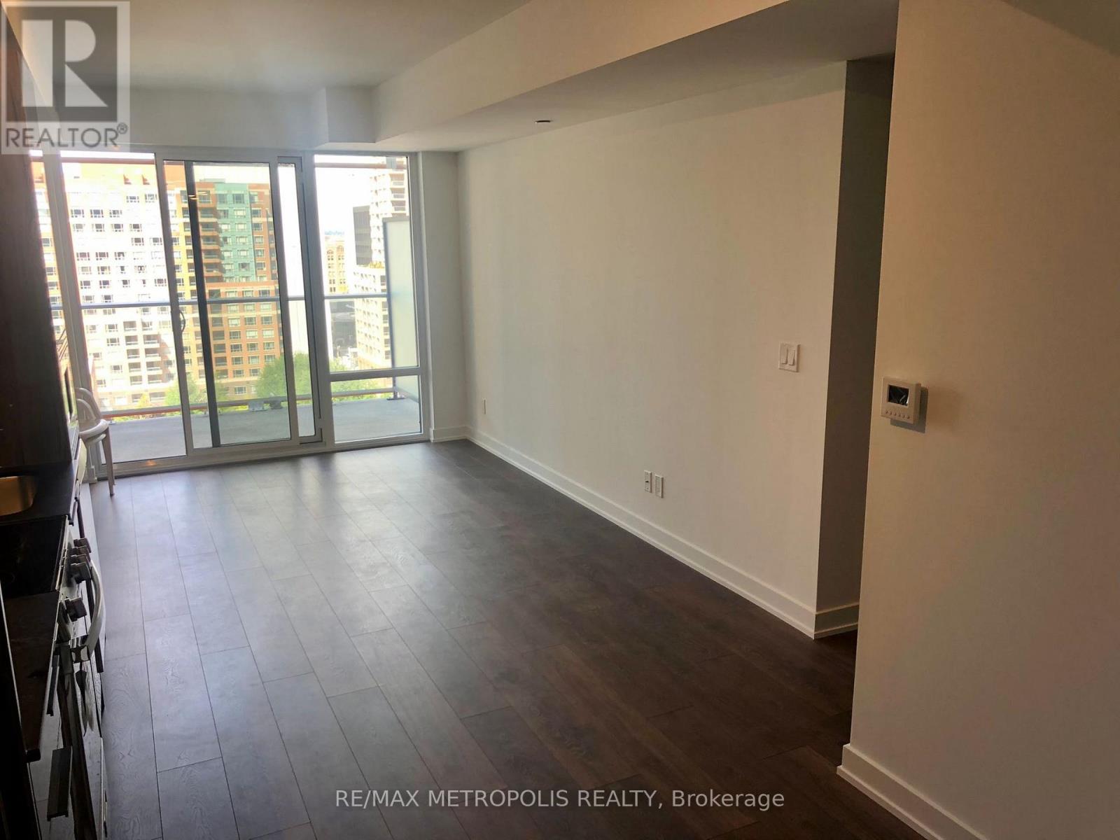 1107 - 18 Maitland Terrace, Toronto, Ontario  M4Y 1Y3 - Photo 8 - C12538398