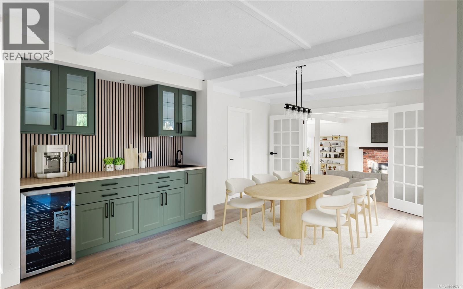 5208 Del Monte Ave, Saanich, British Columbia  V8Y 1X2 - Photo 3 - 1015770