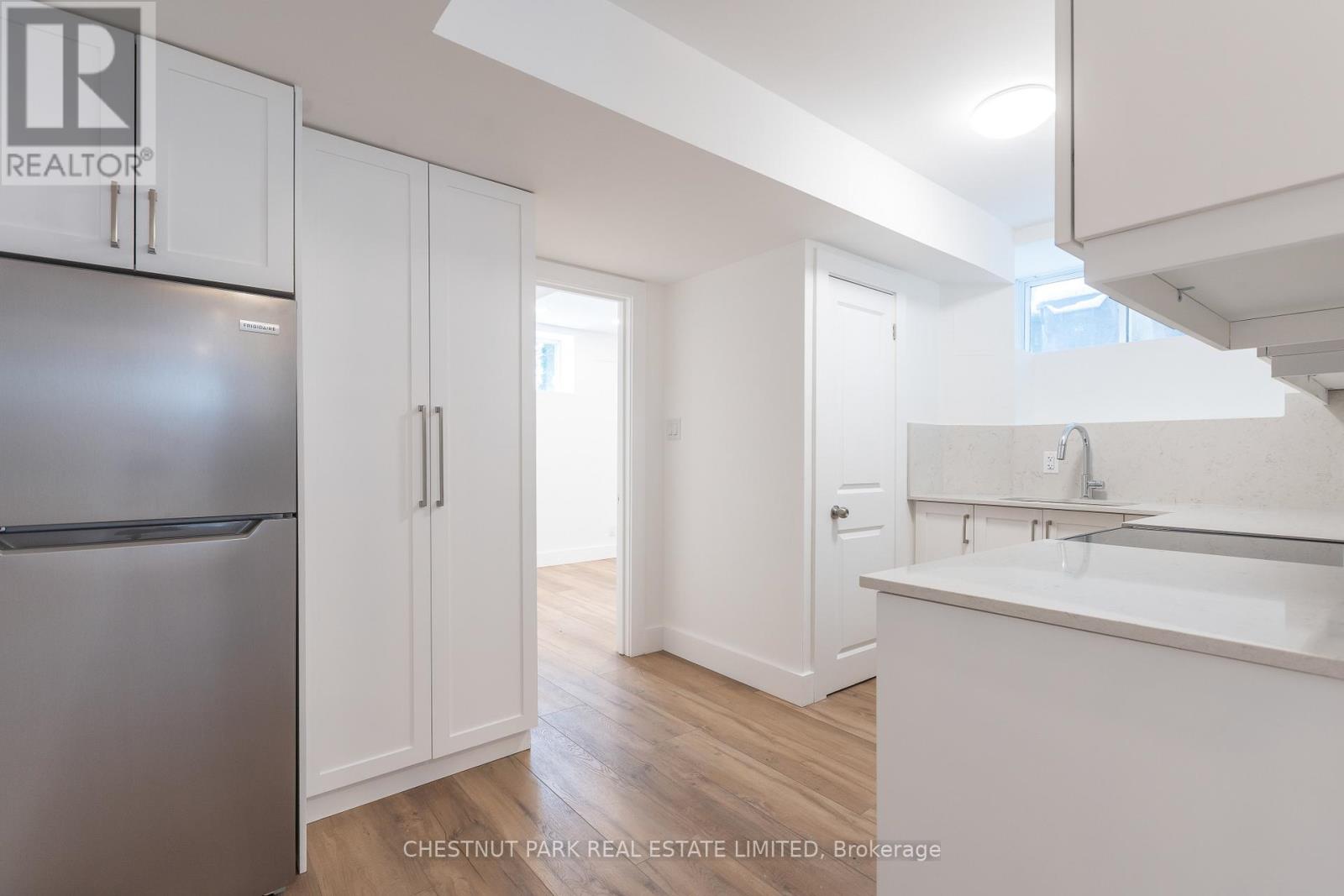 1 - 174 Wheeler Avenue, Toronto, Ontario  M4L 3V4 - Photo 2 - E12538316