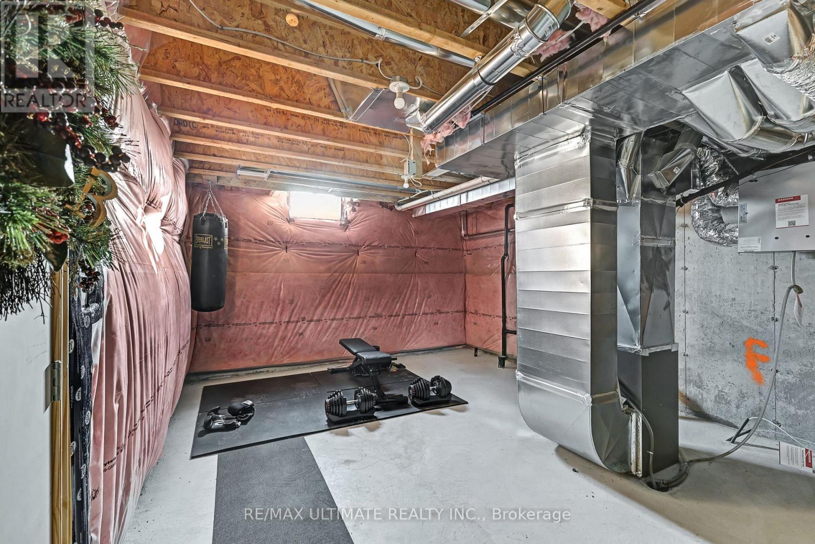 2632 Castlegate Crossing Drive, Pickering, Ontario  L1X 0H6 - Photo 40 - E12538328