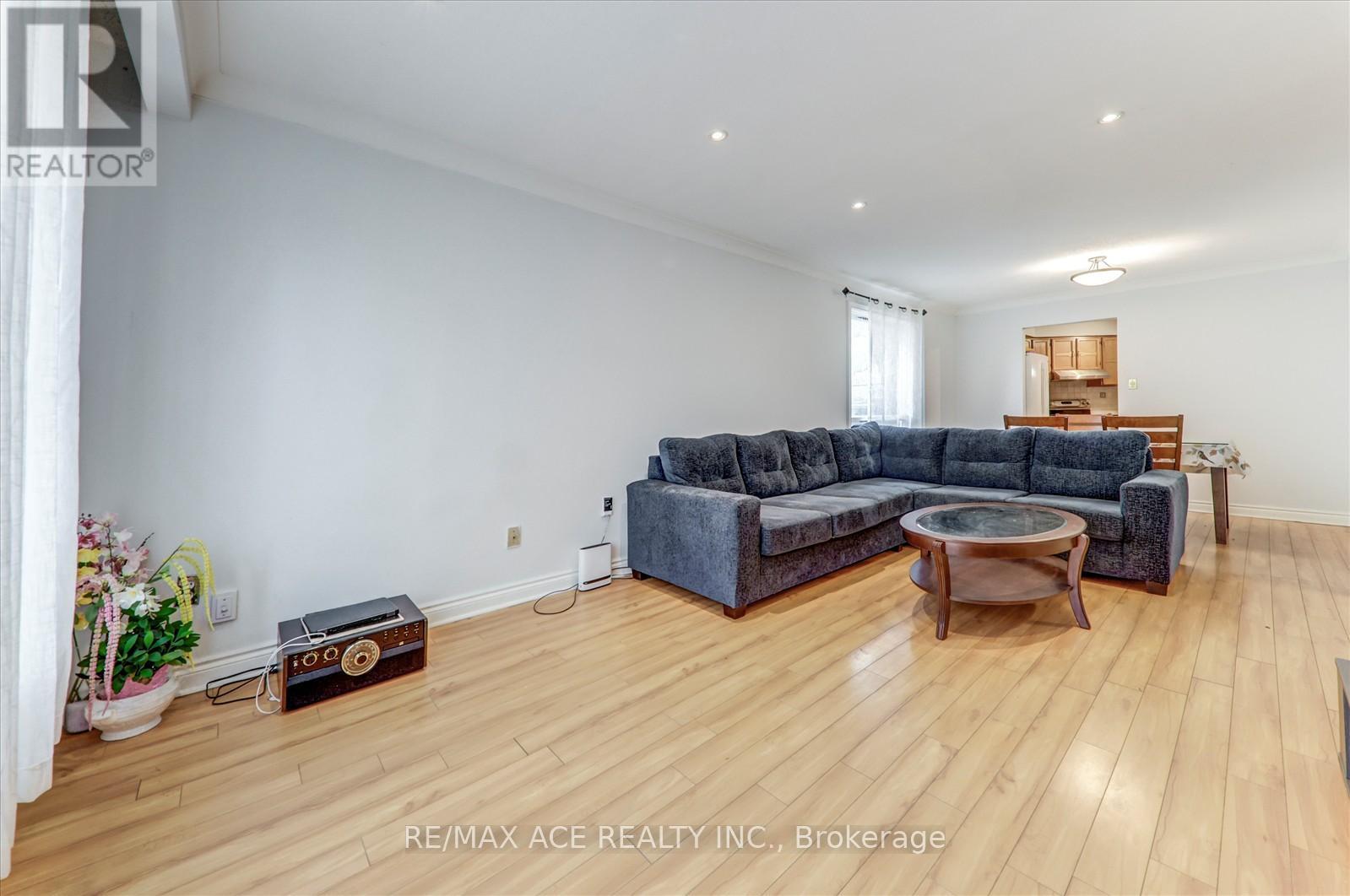 646 Percival Court N, Oshawa, Ontario  L1K 1M4 - Photo 11 - E12538332