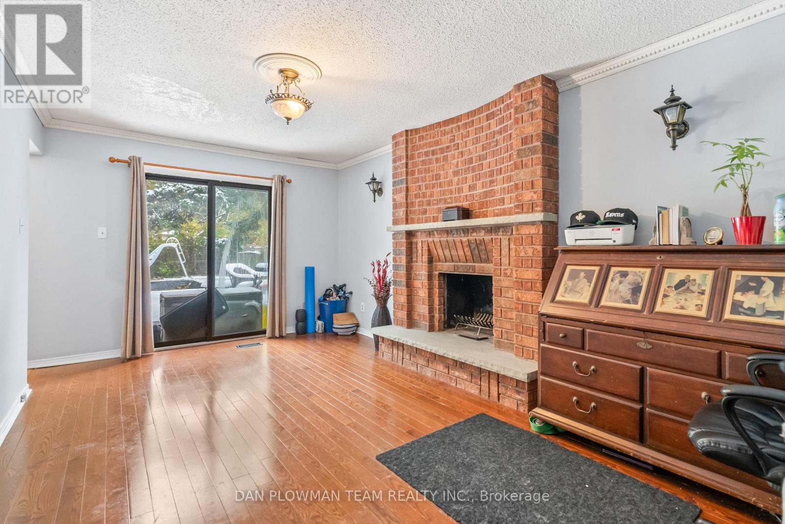 12 Robinson Crescent, Whitby, Ontario  L1N 6W5 - Photo 19 - E12538360