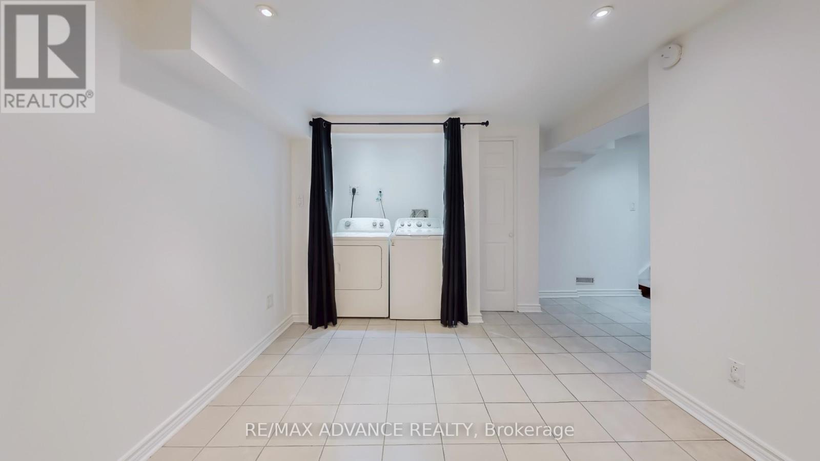 46 Deverill Crescent, Ajax, Ontario  L1T 1S7 - Photo 22 - E12538366