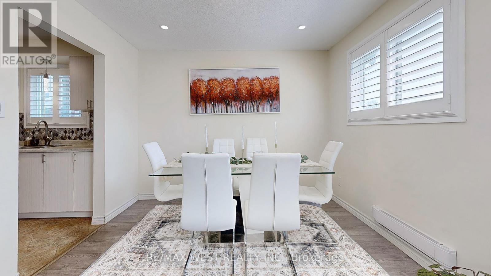 325 Killarney Court, Oshawa, Ontario  L1J 6C6 - Photo 10 - E12538402