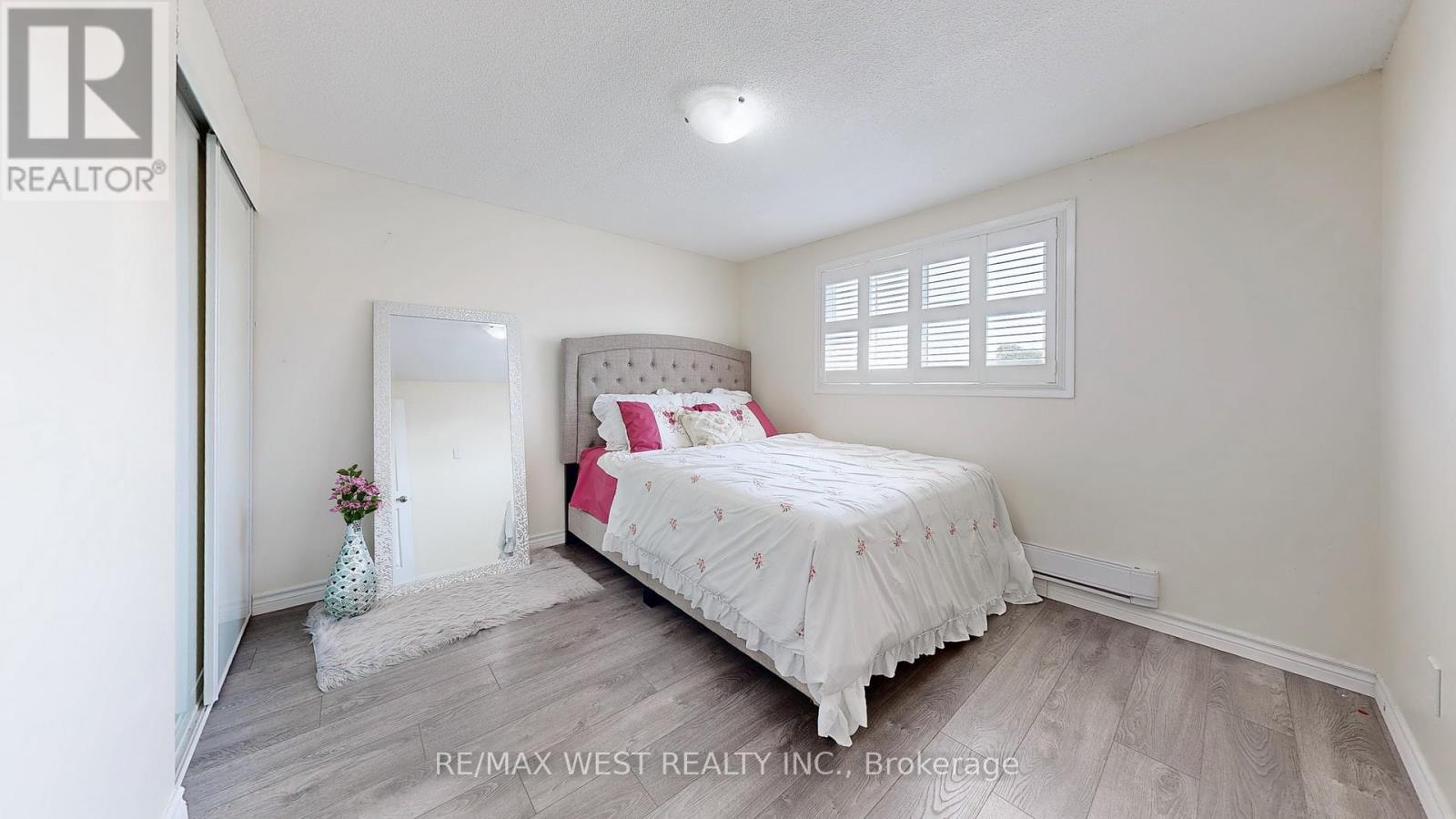 325 Killarney Court, Oshawa, Ontario  L1J 6C6 - Photo 26 - E12538402