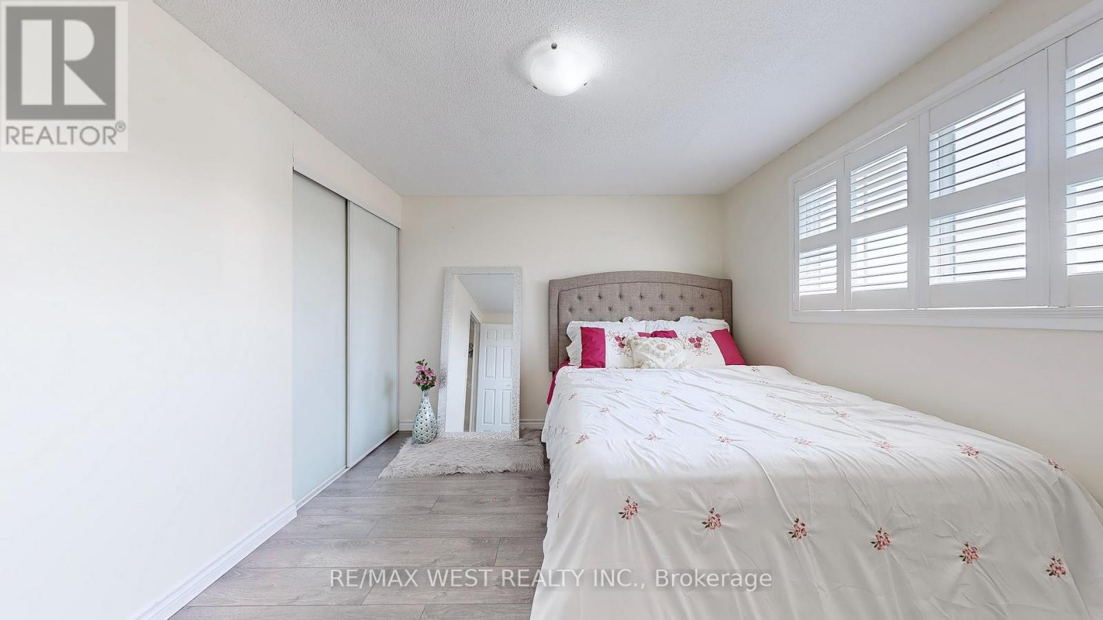 325 Killarney Court, Oshawa, Ontario  L1J 6C6 - Photo 27 - E12538402