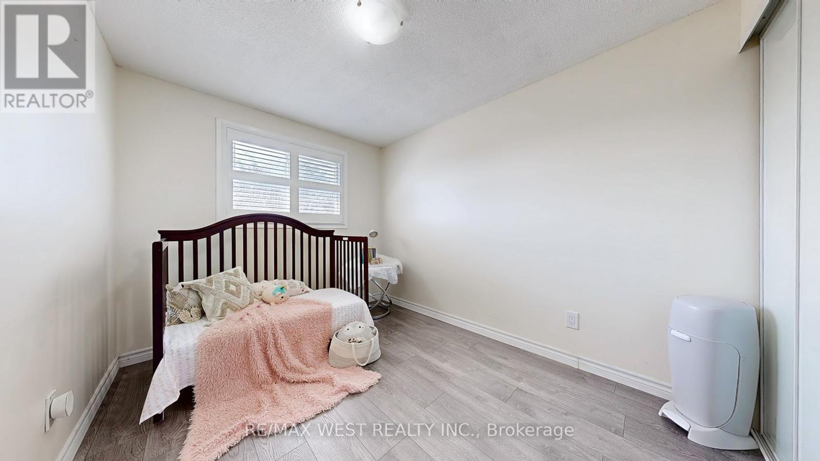 325 Killarney Court, Oshawa, Ontario  L1J 6C6 - Photo 31 - E12538402