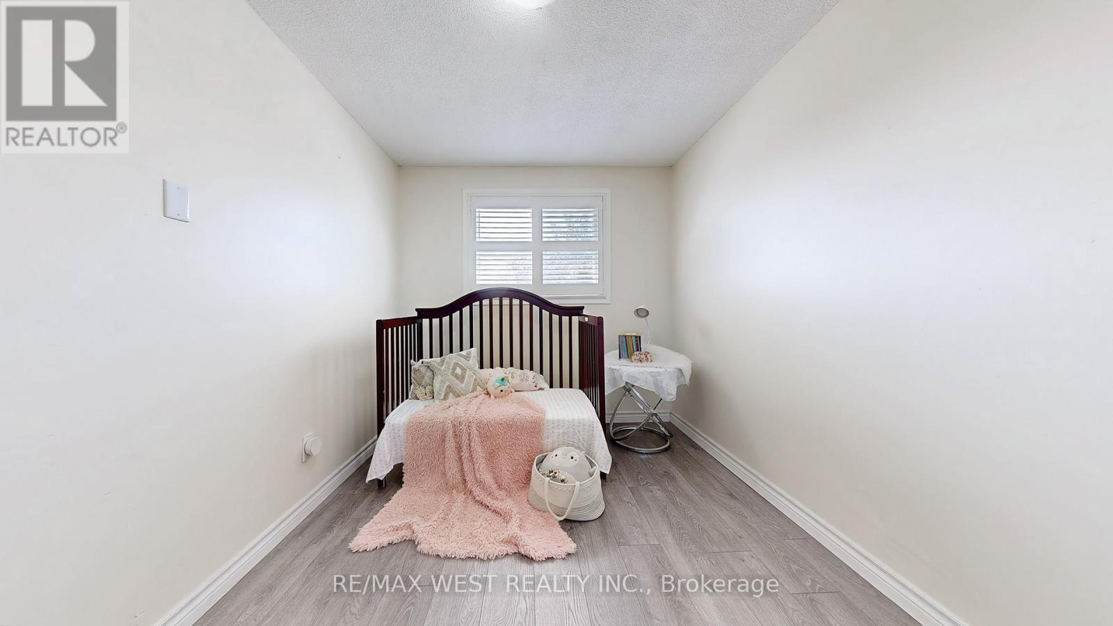 325 Killarney Court, Oshawa, Ontario  L1J 6C6 - Photo 32 - E12538402