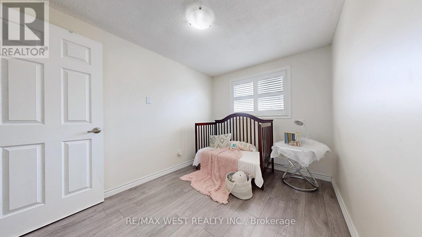 325 Killarney Court, Oshawa, Ontario  L1J 6C6 - Photo 33 - E12538402