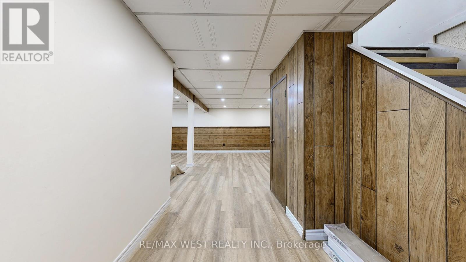 325 Killarney Court, Oshawa, Ontario  L1J 6C6 - Photo 38 - E12538402