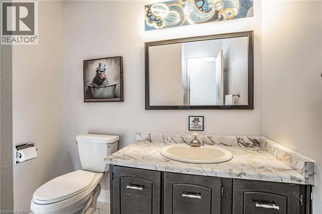 Property at 5061 PINEDALE Avenue Unit# 101 image 4