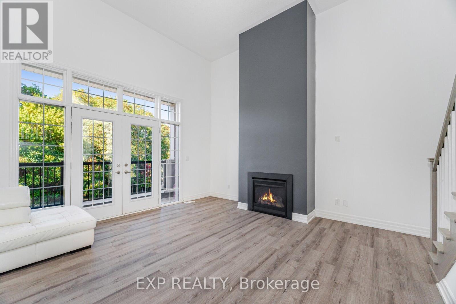 33 Charlotte Abby Drive, East Gwillimbury, Ontario  L9N 0T1 - Photo 22 - N12538274