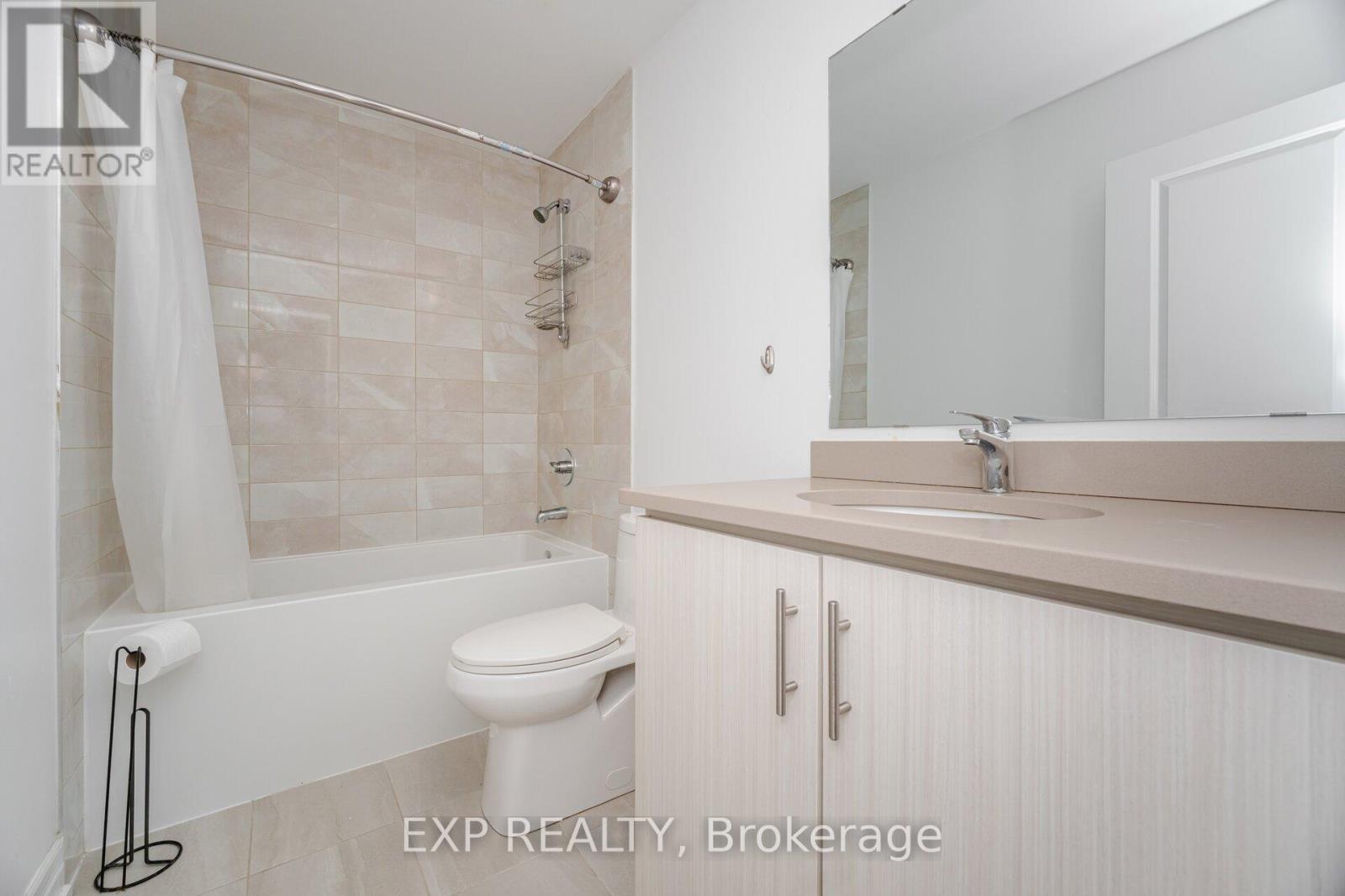 33 Charlotte Abby Drive, East Gwillimbury, Ontario  L9N 0T1 - Photo 37 - N12538274