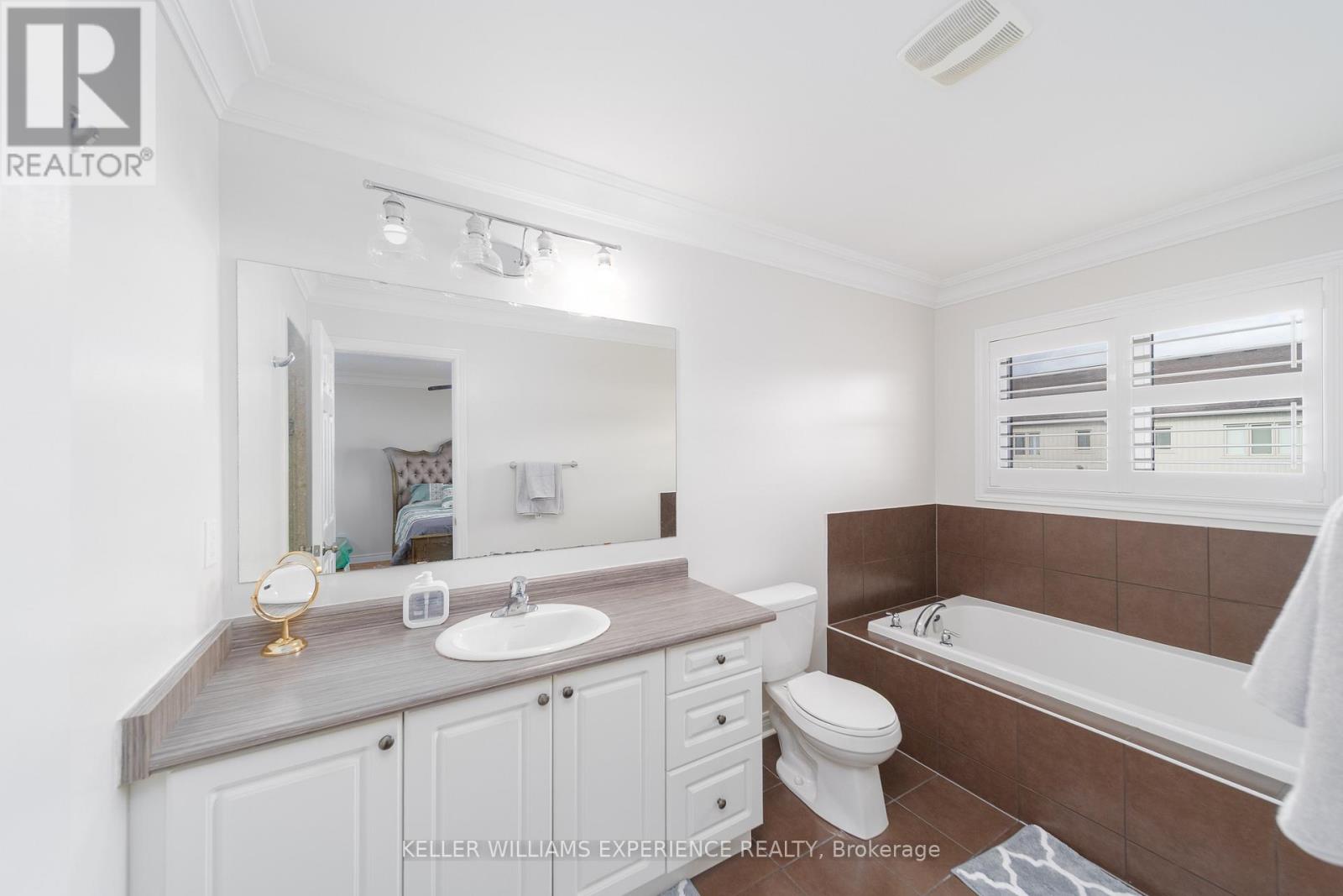 6 Weaver Terrace, New Tecumseth (Tottenham), Ontario  L0G 1W0 - Photo 22 - N12538312