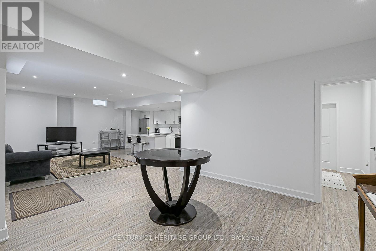 Basement - 12 Kent Matthew Street, Richmond Hill, Ontario  L4E 2Y4 - Photo 11 - N12538320