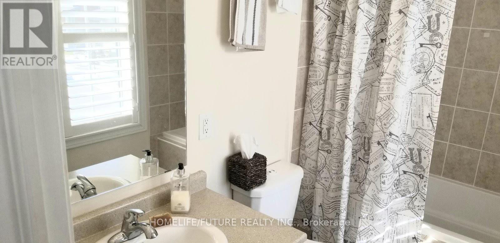 2812 Donald Cousens Parkway, Markham, Ontario  L6B 1H2 - Photo 12 - N12538348