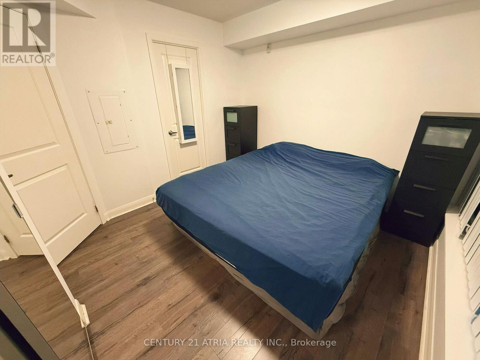 310 - 75 Norman Bethune Avenue, Richmond Hill, Ontario  L4B 0B6 - Photo 7 - N12538372