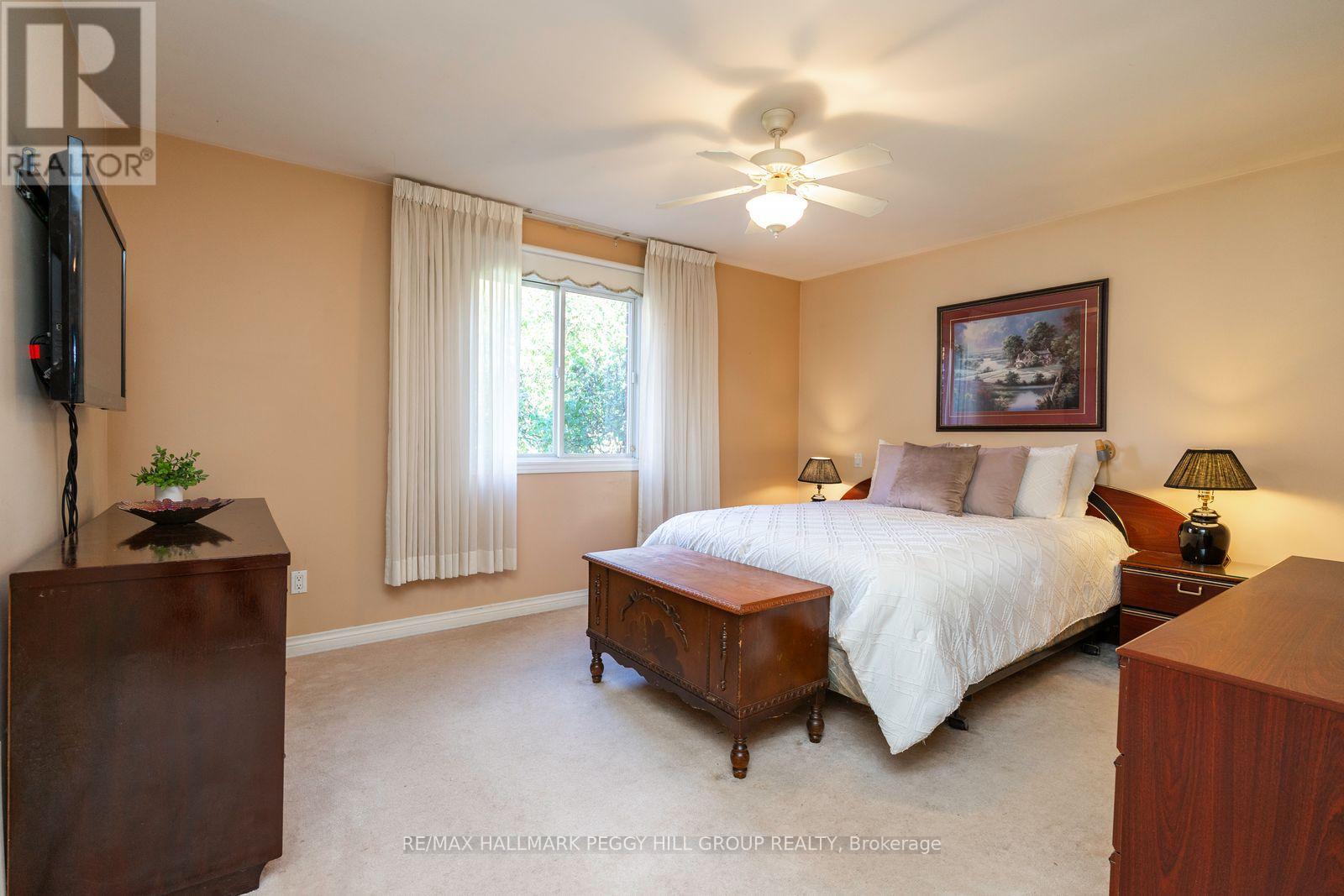 1992 Annecca Street, Innisfil, Ontario  L9S 1W8 - Photo 10 - N12538382