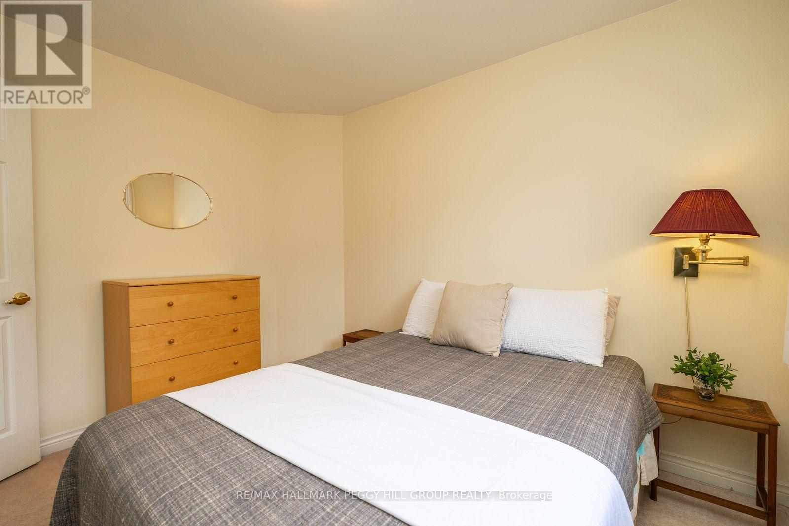 1992 Annecca Street, Innisfil, Ontario  L9S 1W8 - Photo 13 - N12538382