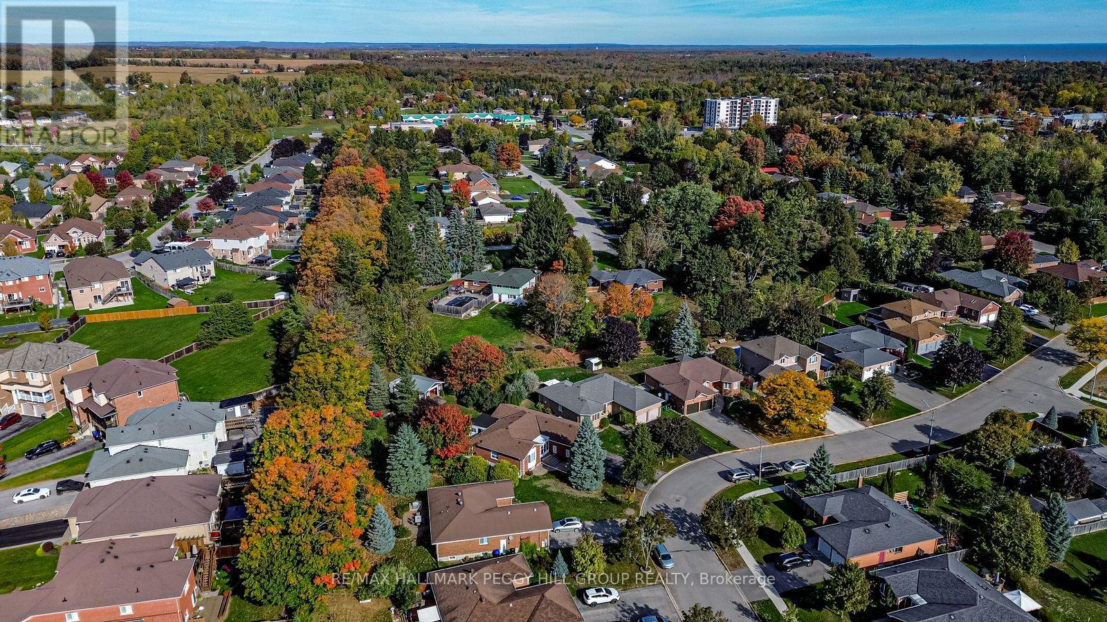 1992 Annecca Street, Innisfil, Ontario  L9S 1W8 - Photo 25 - N12538382