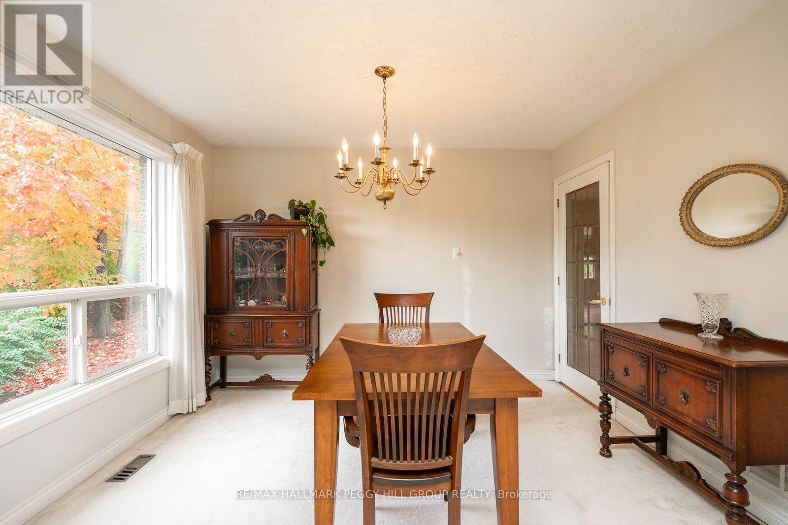 1992 Annecca Street, Innisfil, Ontario  L9S 1W8 - Photo 4 - N12538382