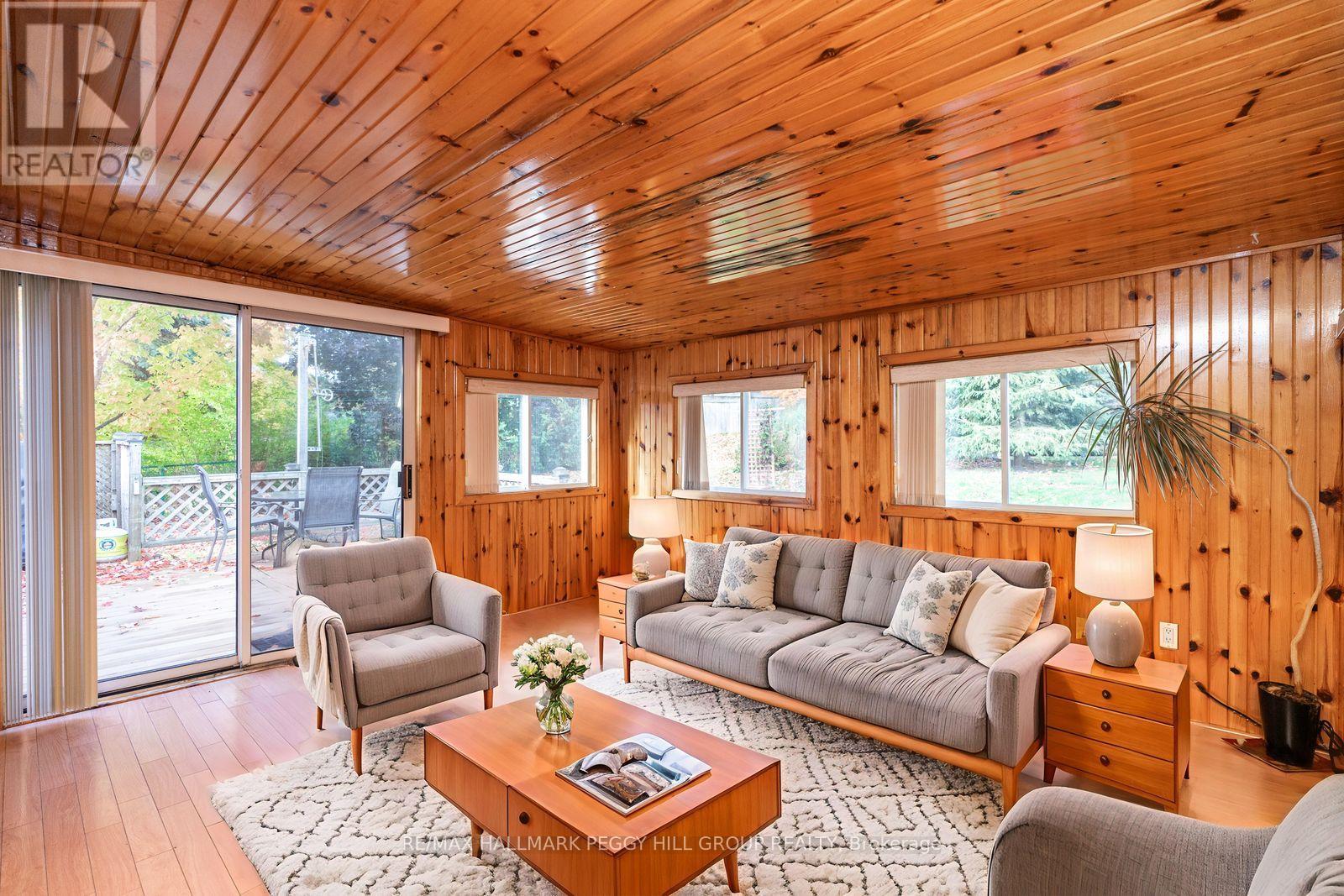 1992 Annecca Street, Innisfil, Ontario  L9S 1W8 - Photo 9 - N12538382