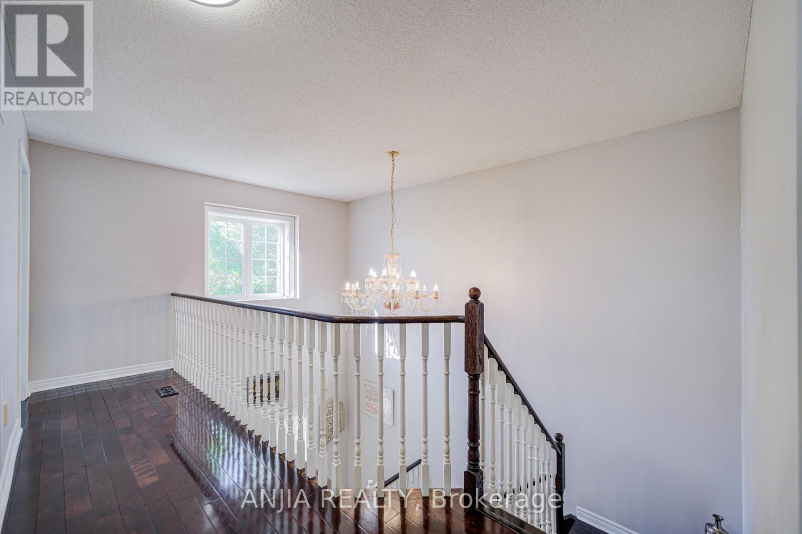 384 Highglen Avenue, Markham, Ontario  L3S 4J3 - Photo 22 - N12538450