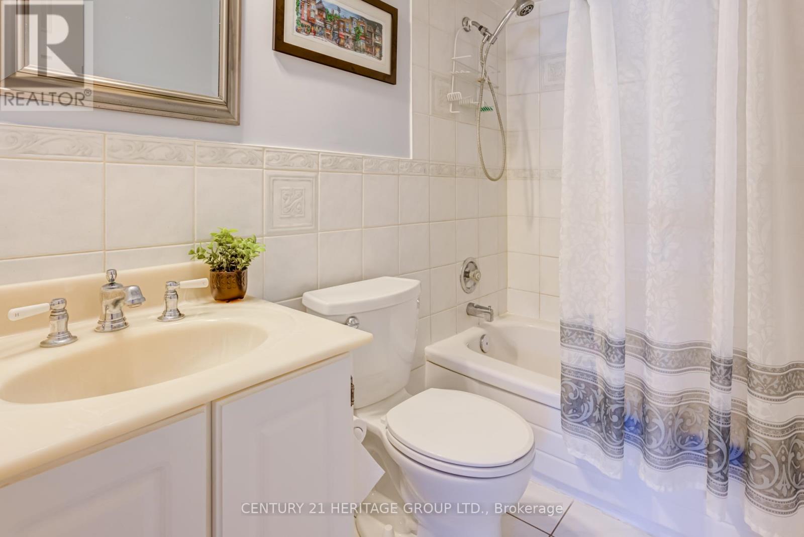 729 Beman Drive, Newmarket, Ontario  L3Y 4Z3 - Photo 23 - N12538538