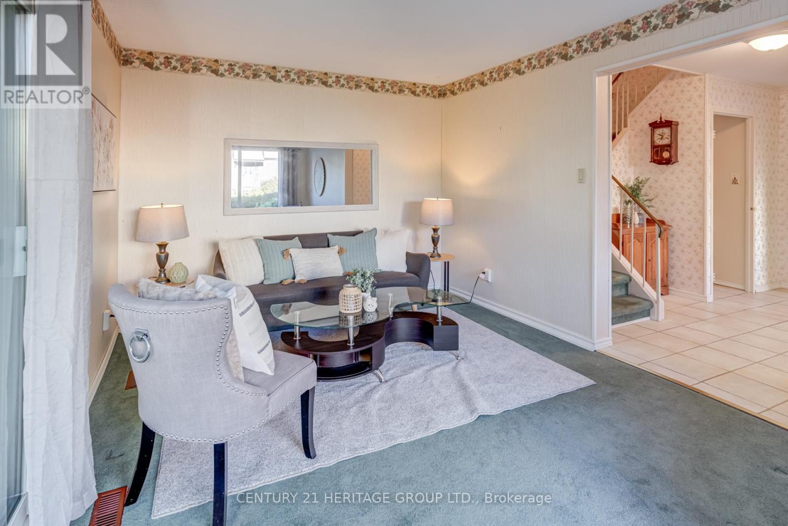 729 Beman Drive, Newmarket, Ontario  L3Y 4Z3 - Photo 7 - N12538538