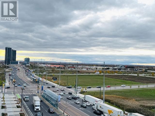 705 - 8 Interchange Way, Vaughan, Ontario  L4K 0R2 - Photo 9 - N12538554