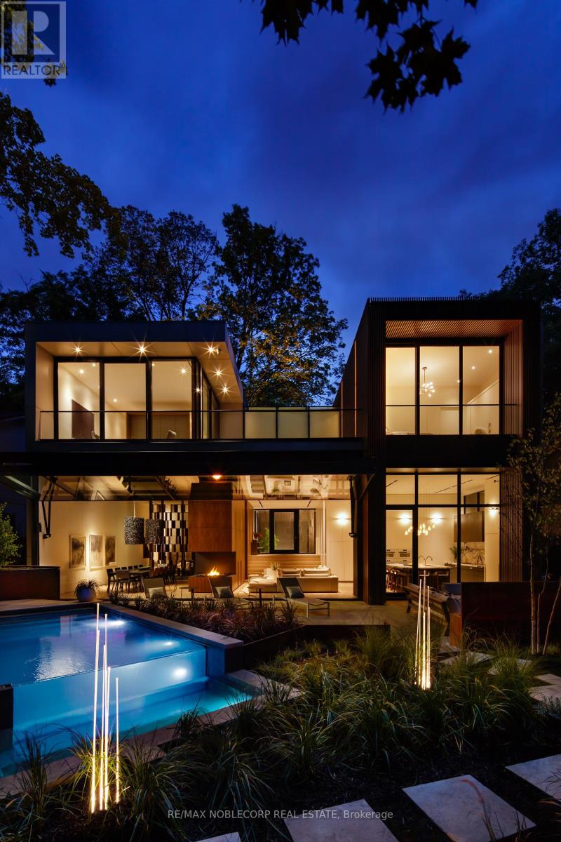 7 Waxwing Place, Toronto, Ontario  M3C 1N5 - Photo 36 - C12447062